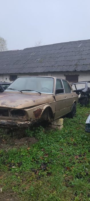 bmw e12 520 1980 року