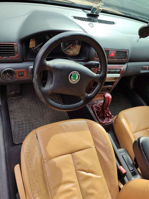 Шкода Октавія тур