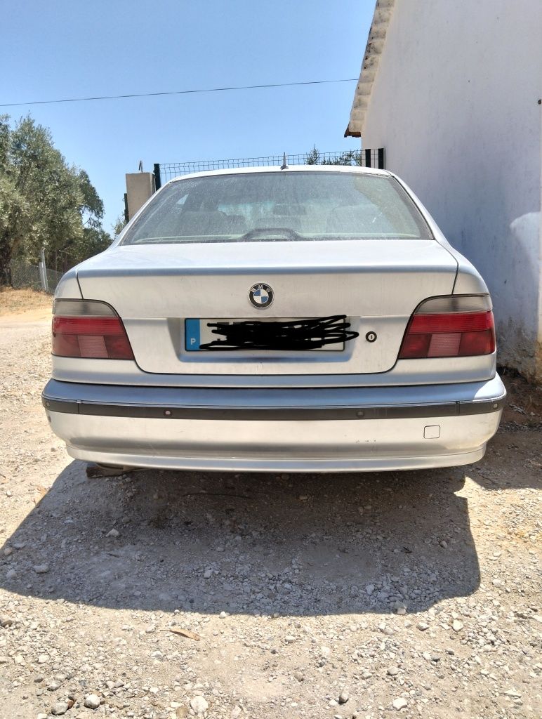 BMW 525 TDS a puxar muito bem