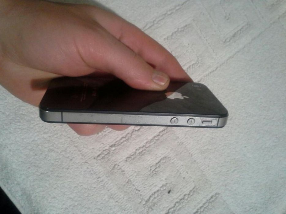 iPhone  4S 16 gb