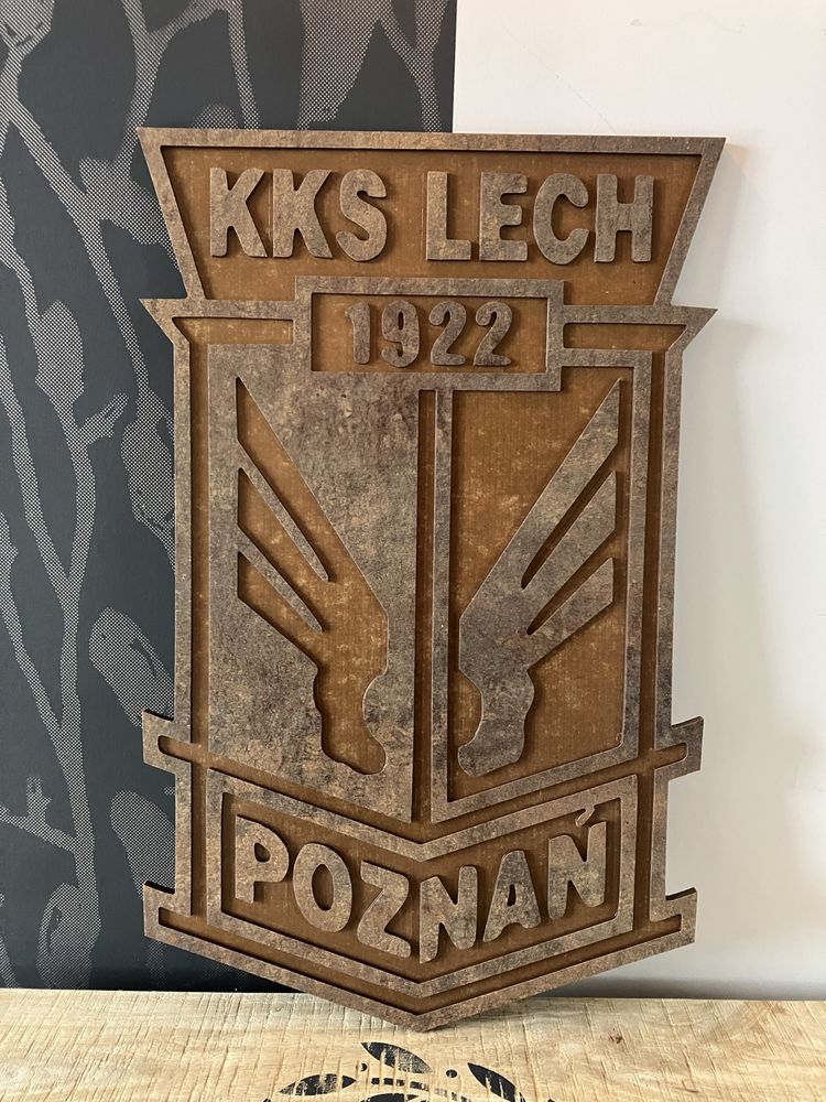 Herb „Lech Poznań” w drewnie