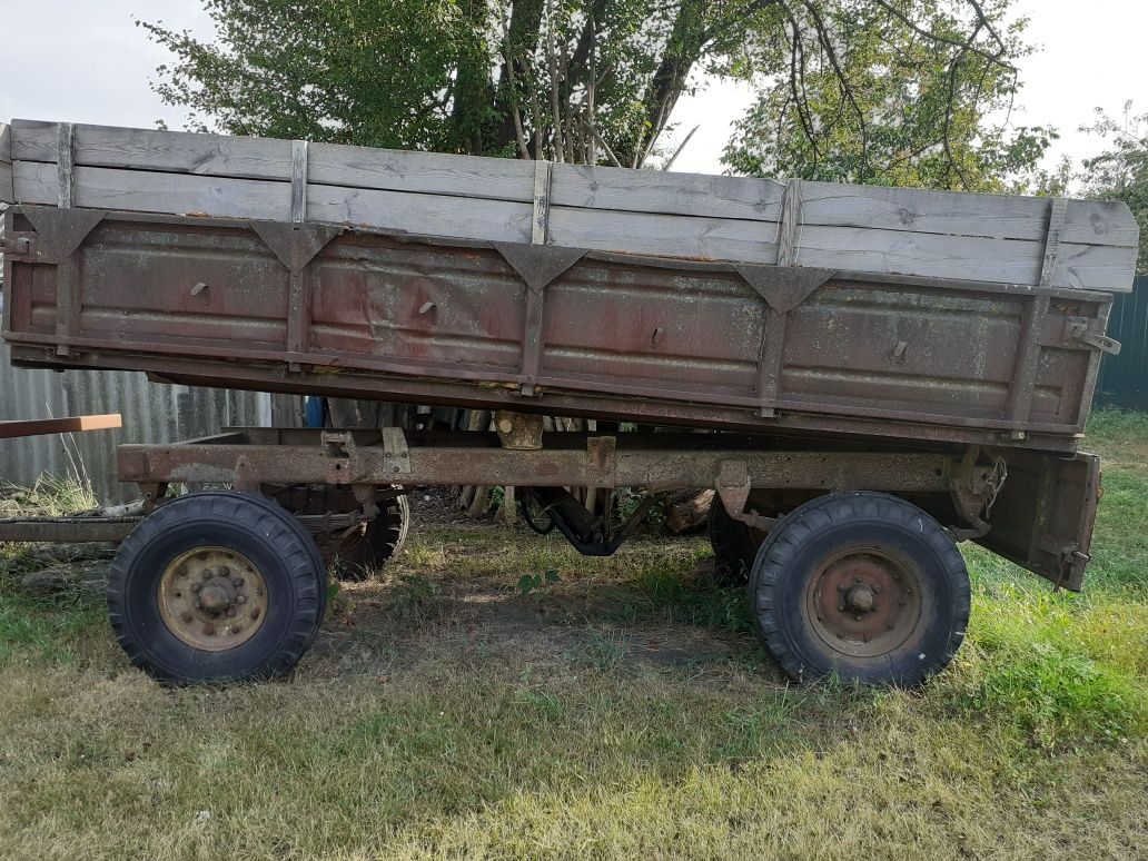 Продам прицеп 2 птс 4