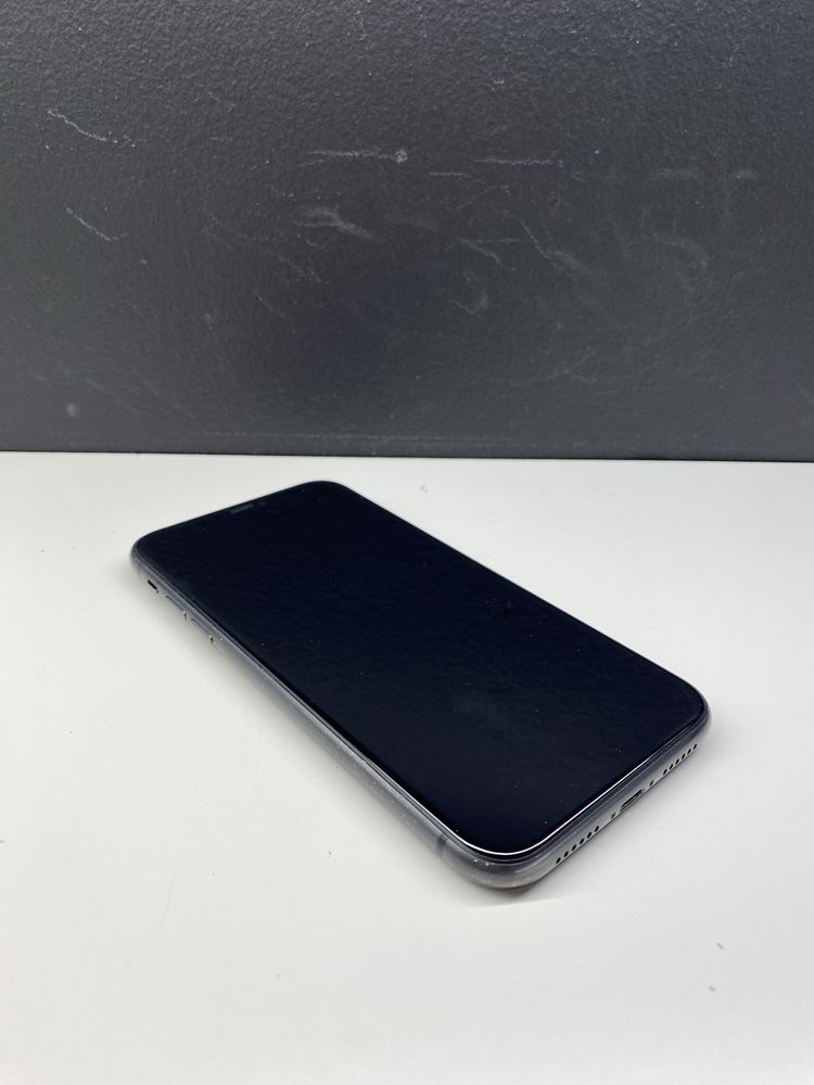 iPhone 11 Black 98% kondycji baterii
