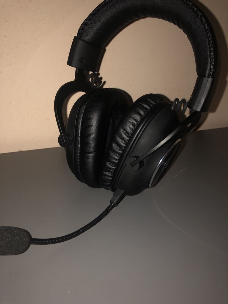 Logitech G PRO headset