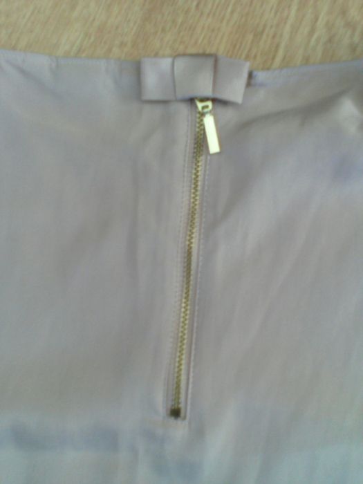 12. Bluzka/koszulka rozmiar S/M firmy H&M