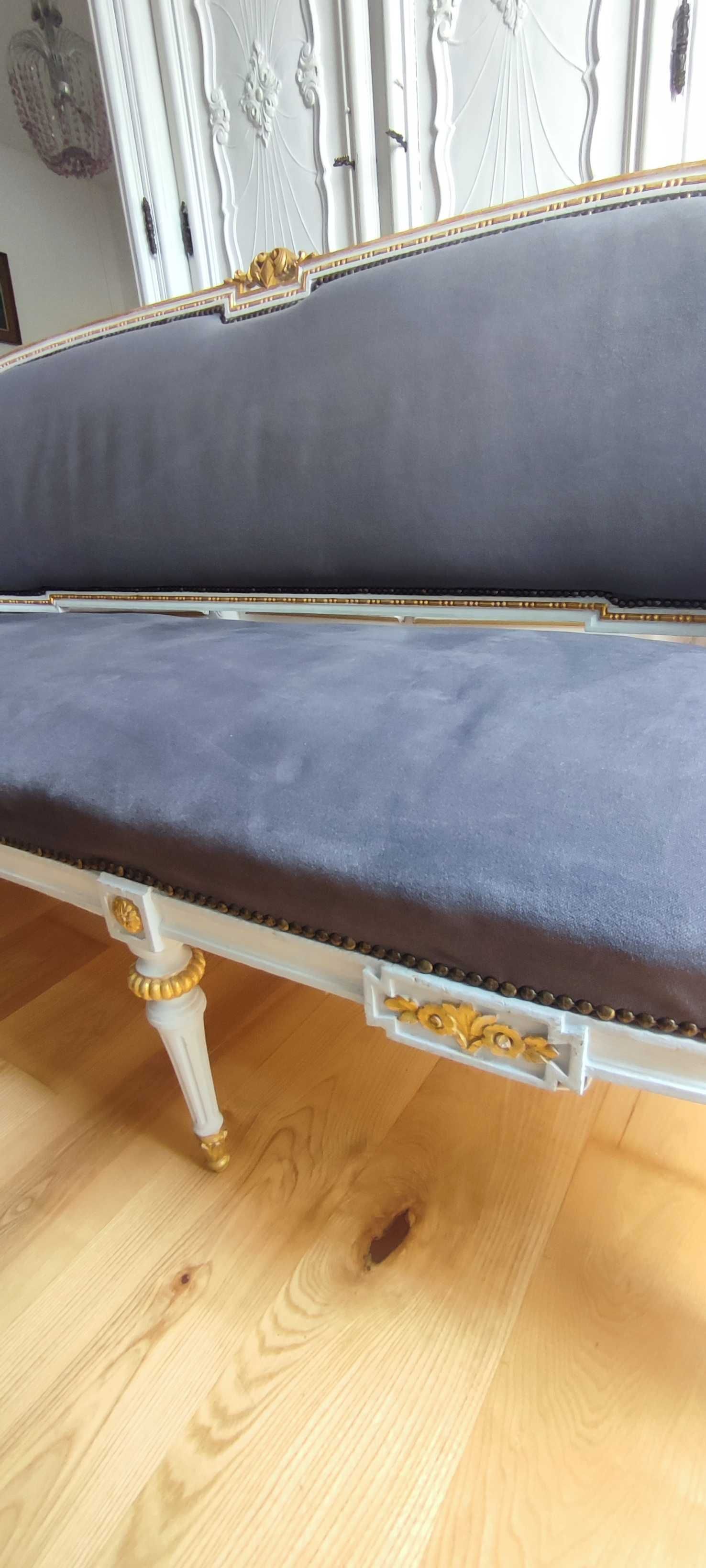 Sofa w stylu weneckim
