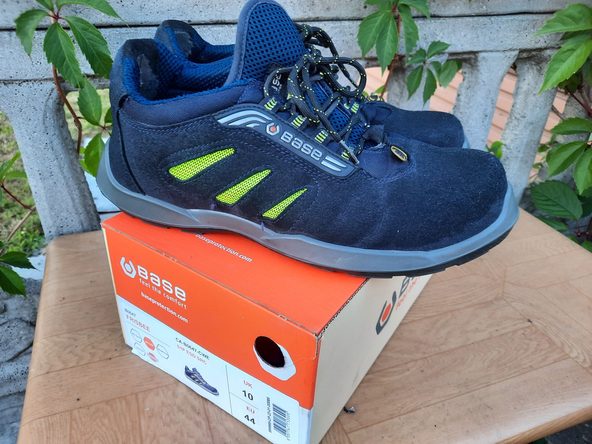 Buty robocze BASE 44, jak nowe