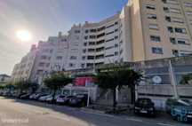 Loja / Estabelecimento Comercial em Fânzeres e São Pedro da Cova de 21