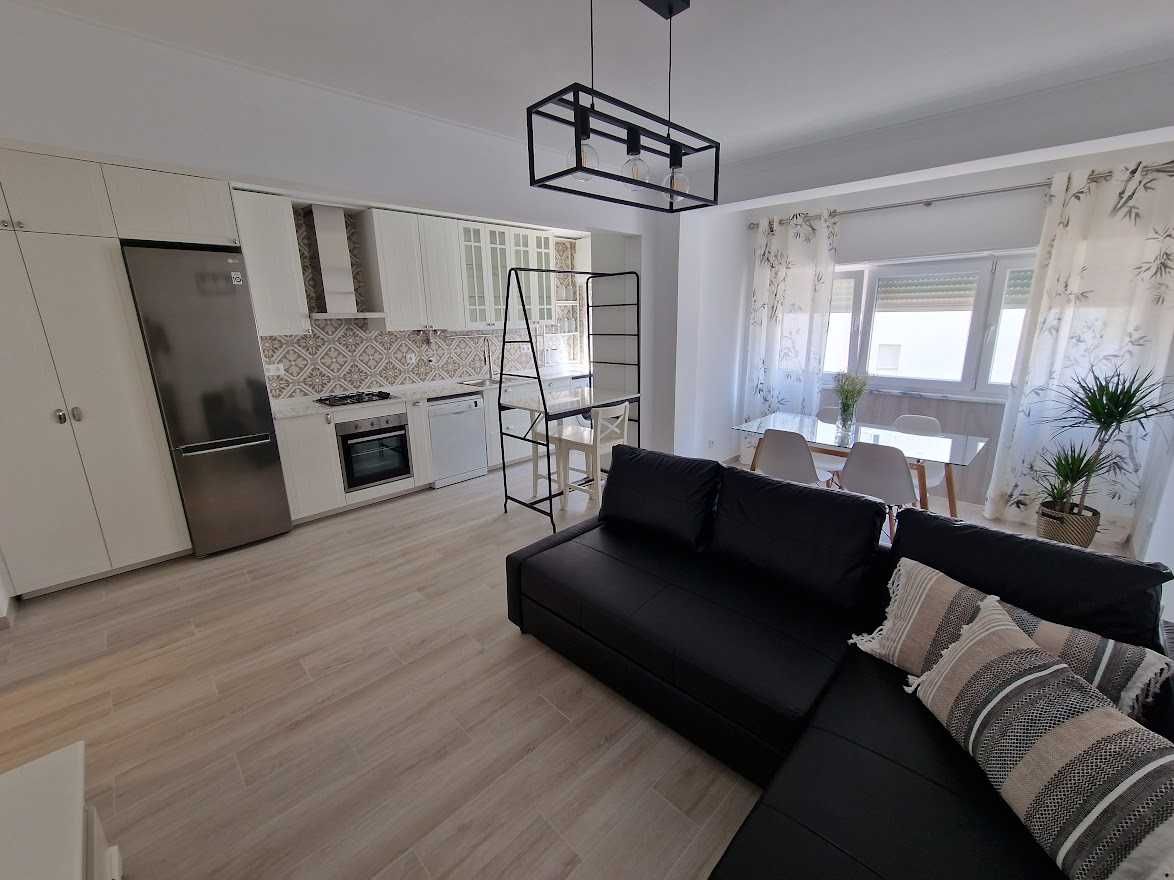 T2 na Parede (Carcavelos) remodelado