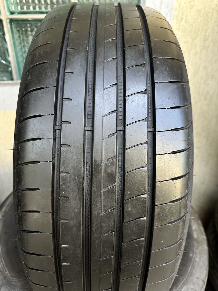 235/55/18 100V GoodYear EagleF1 asymmetric5