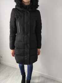 Czarna kurtka zimowa - Zara rozmiar M