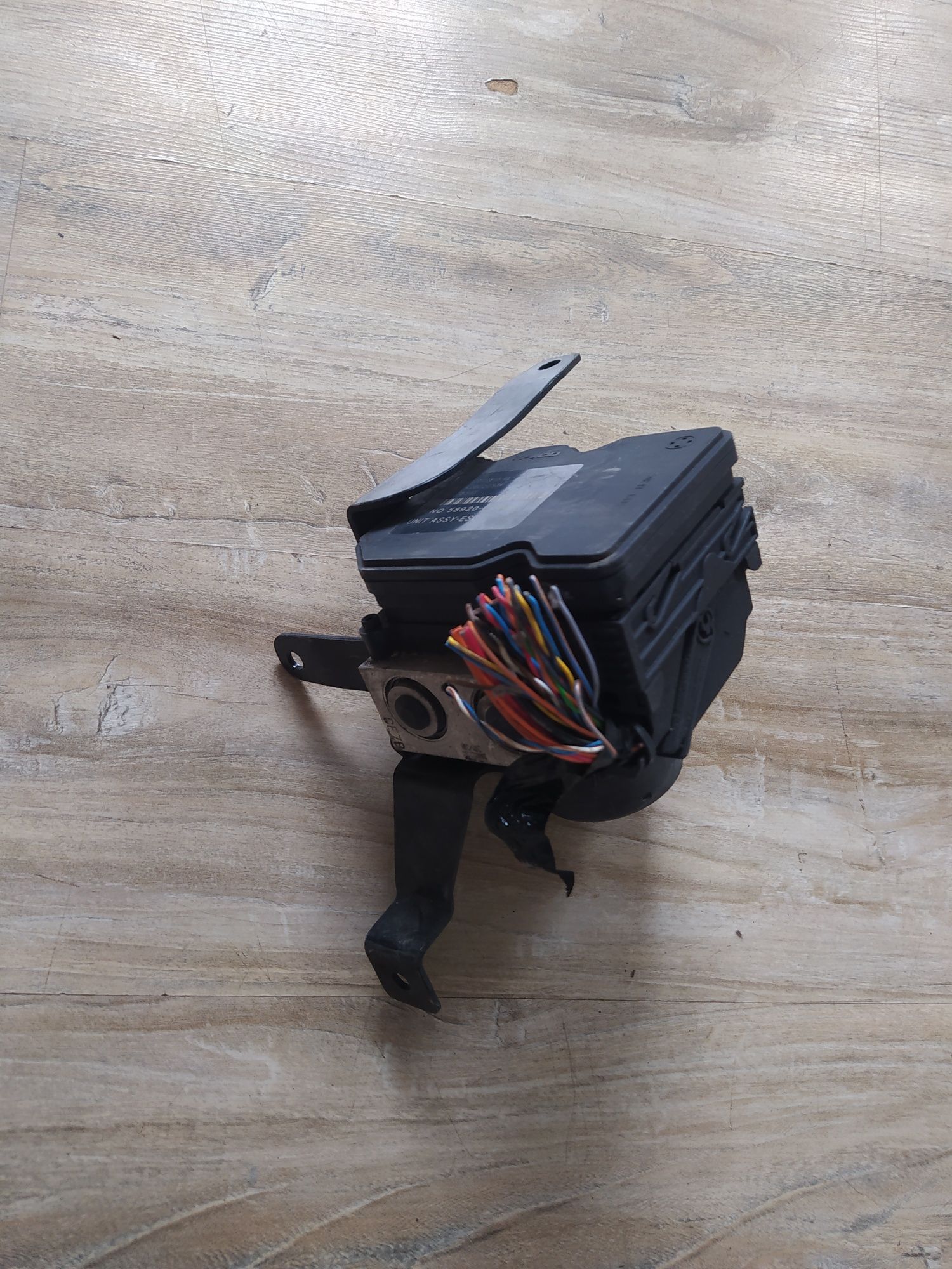 58920-0Z600 2wd elektronika