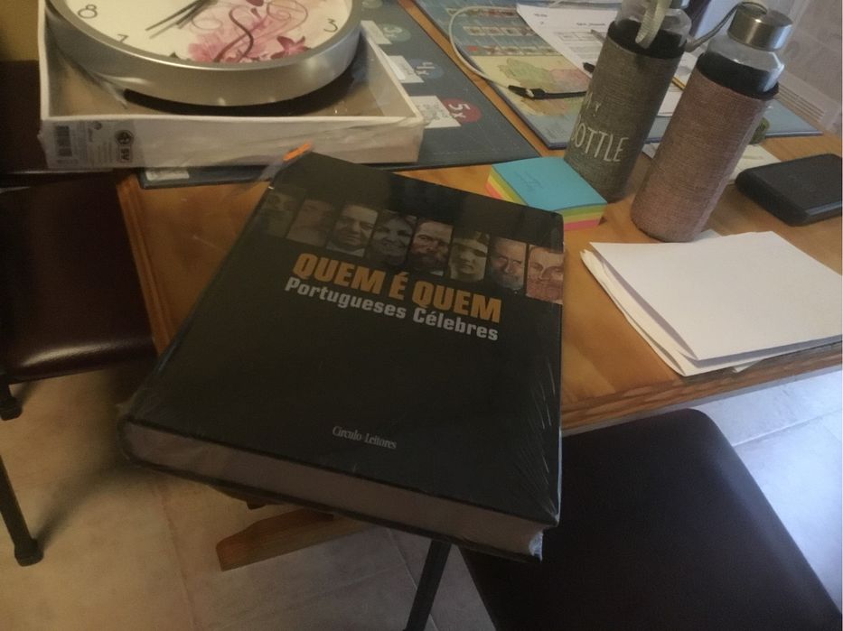 Livro sobre História. Vende-se ou troca-se.