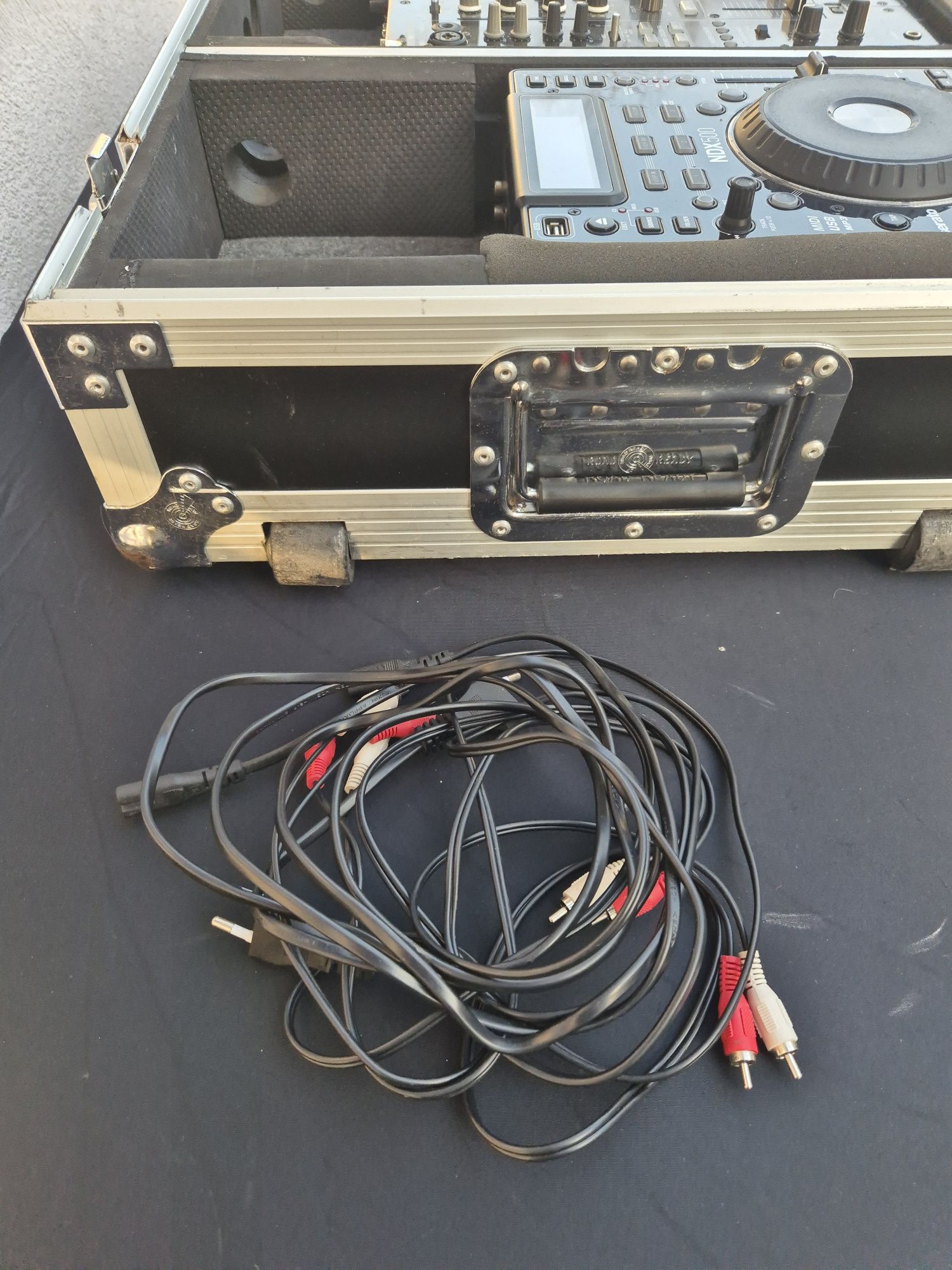 Pioneer DJM 800/Numark NDX 500 +Case