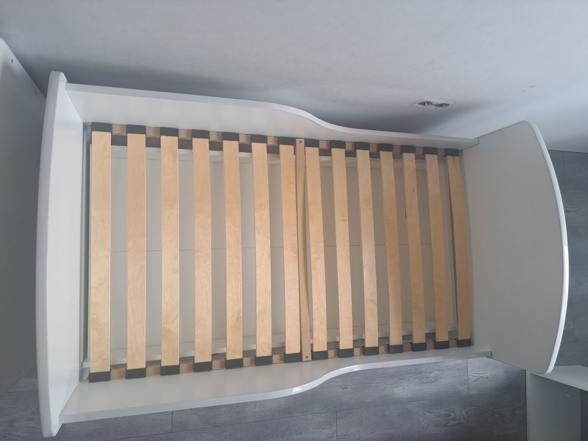 Łóżko dziecięce IGOR 140x80cm z szufladą i materacem pianka-kokos