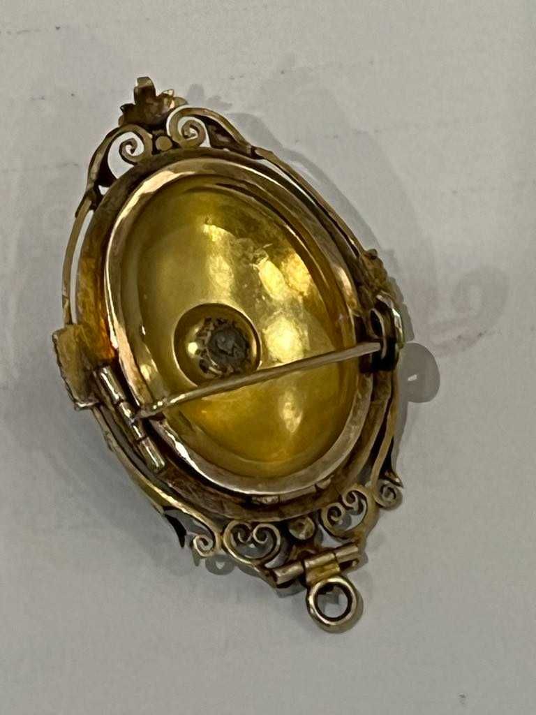Złota broszka, sekretnik pr580 z diamentem 0.20ct, 9.51gr/Komis