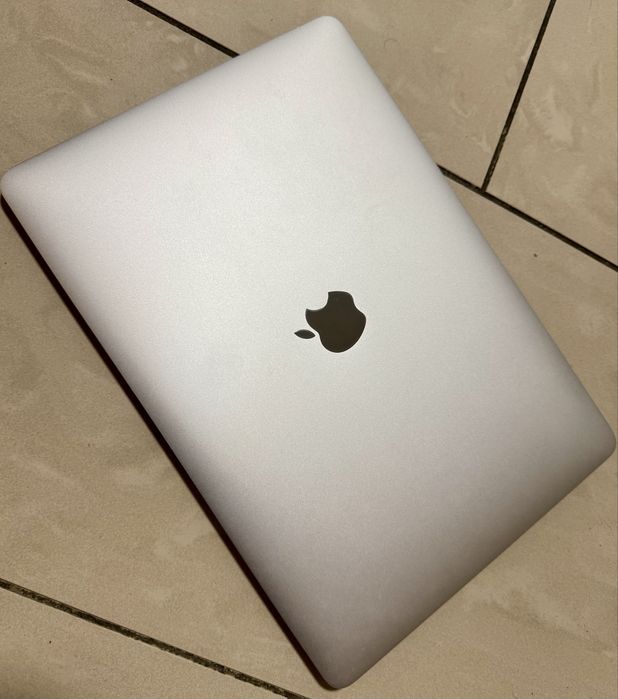 Macbook Air M1 2020