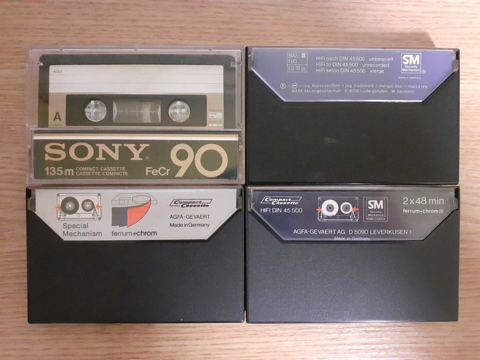 Аудиокассеты AGFA BASF SONY  FeCr Type III