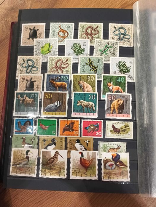 Sprzedam znaczki pocztowe.