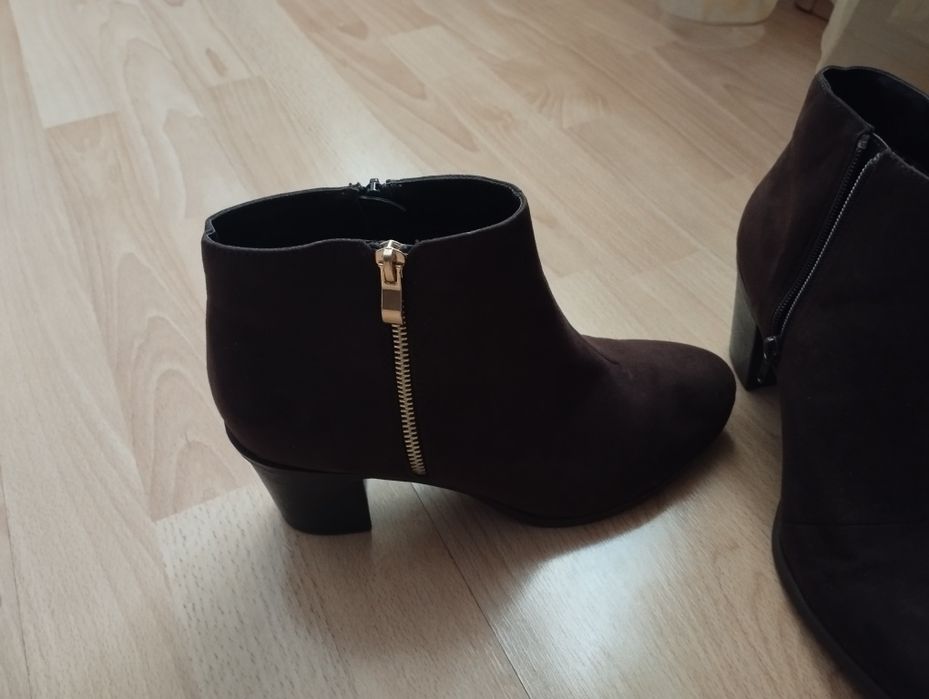 Осінні чоботи ботинки