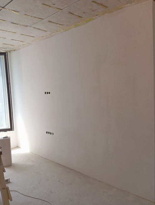 Фарбування  м2 квартир, комерційних приміщень безвоздушне фарбув