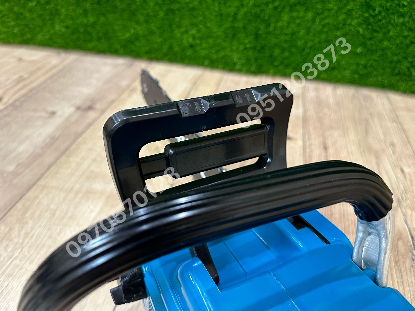 Аккумуляторная цепная пила Makita DUC355BL 36V 8Ah Длина шины 35 см