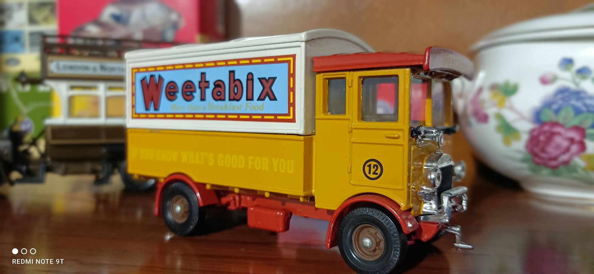 Miniaturas 1/43 Corgi made in England 60€