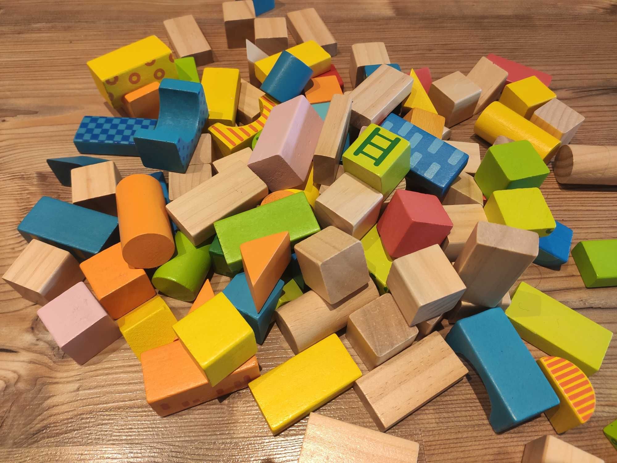 Klocki drewniane wooden blocks 100 sztuk i sorter wiaderko