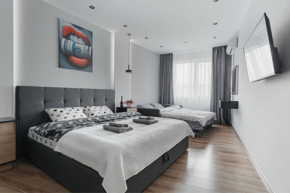 16 Flor!Grey Apartment with 2 rooms in Arcadia