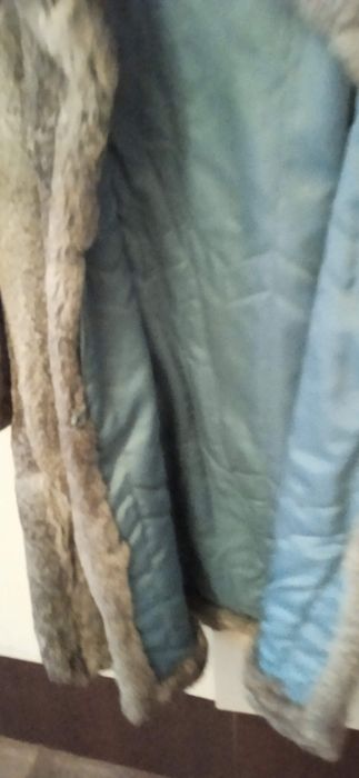 Продам стильну шубу з натурального кролика.