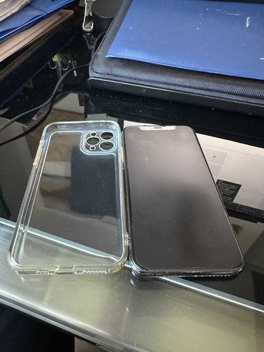 iPhone 11 Pro (256 Gb) c/capa e película de gel