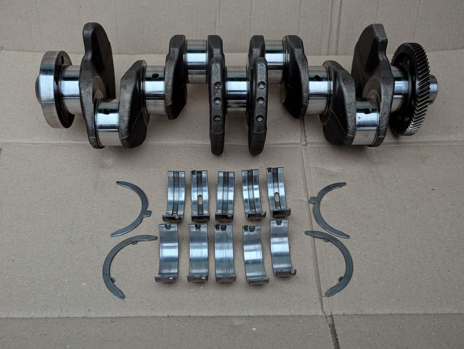 Колінчастий вал VW, Audi 2.0 TDI, 38aa, номер 038101АА з кор. вкладиш