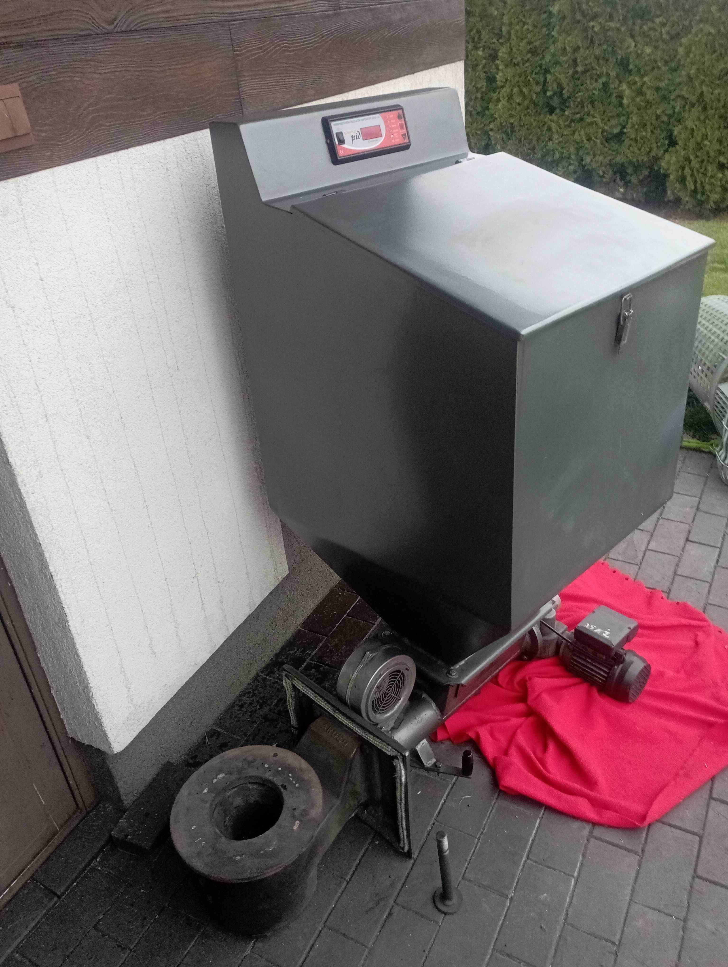 Osprzęt kotła c.o kocioł akcesoria zestaw zbiornik podajnik ekogroszek