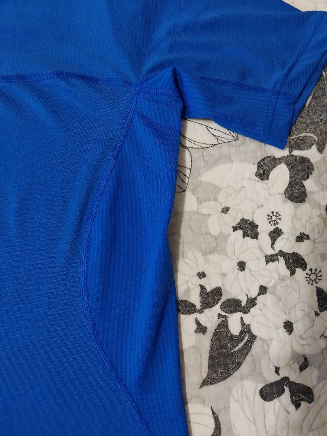 Чоловіча компресійна футболка Nike Pro Hypercool Compression.