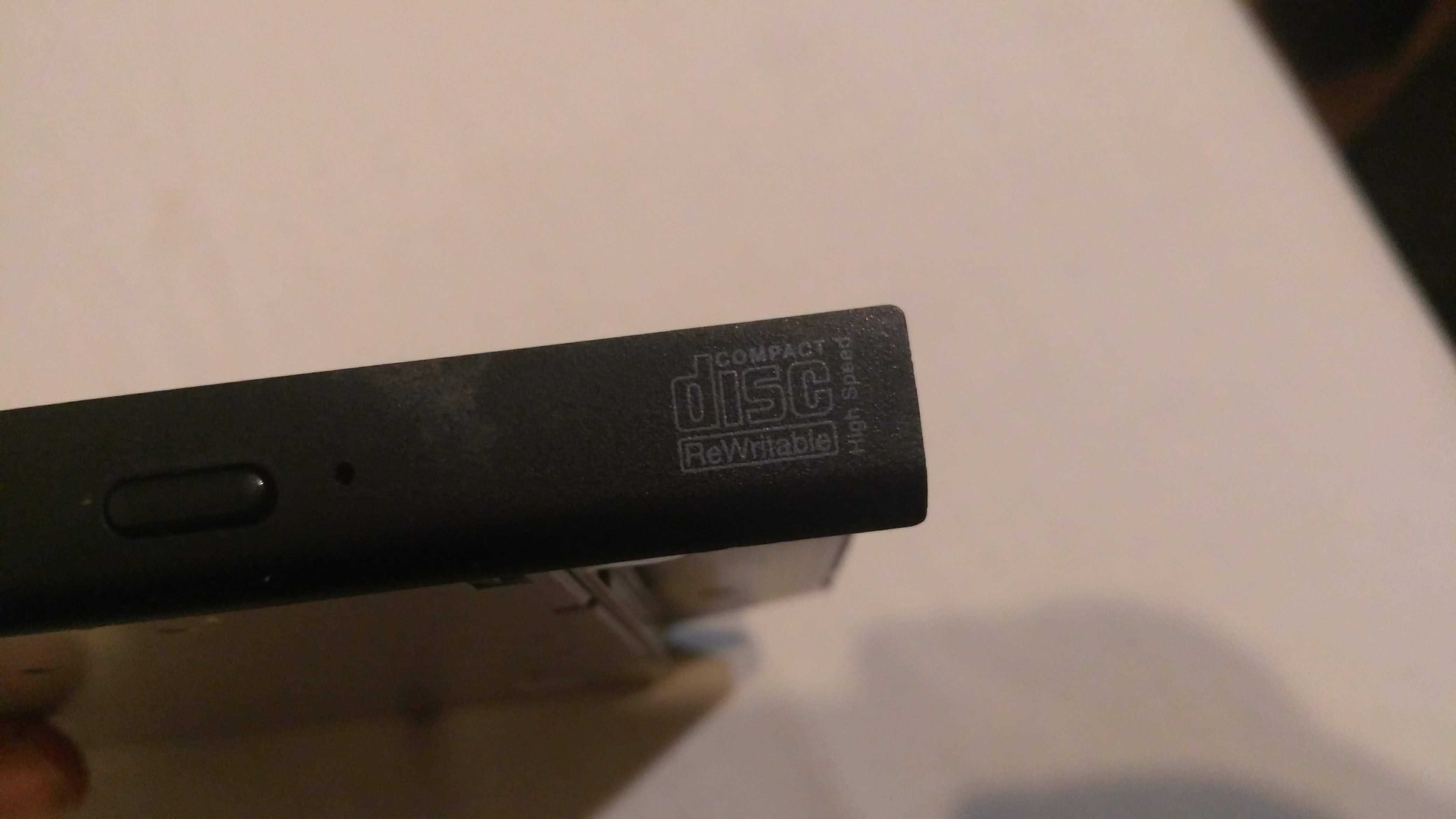 Wewnętrzny napęd DVD RW SD-R6372, Toshiba