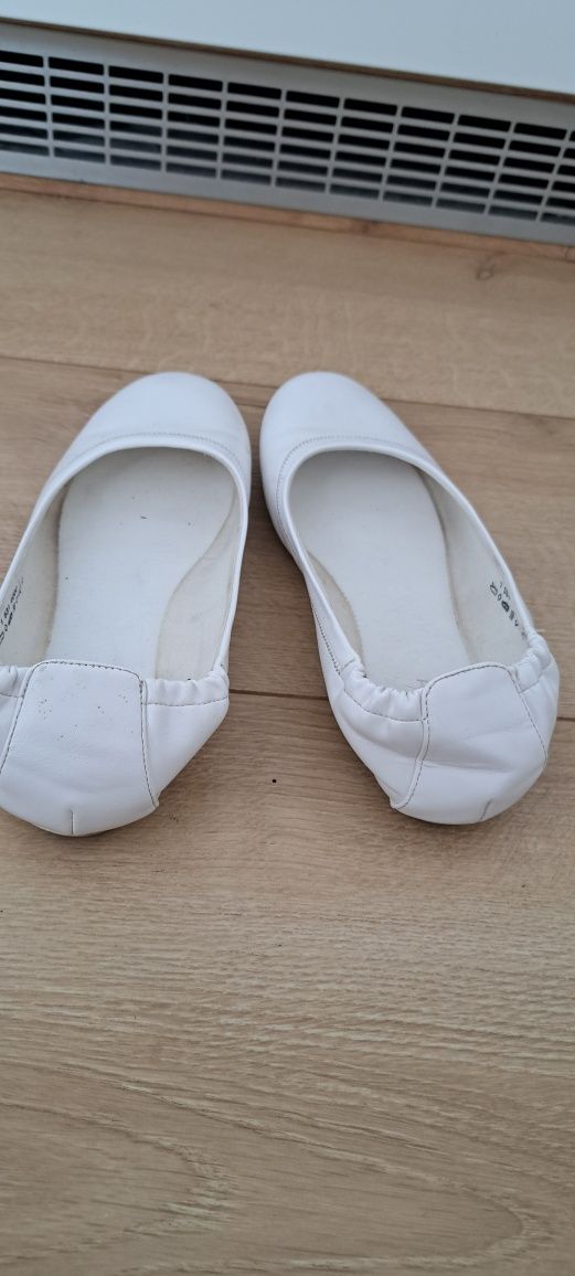 Buty na komunię wkładka 22cm