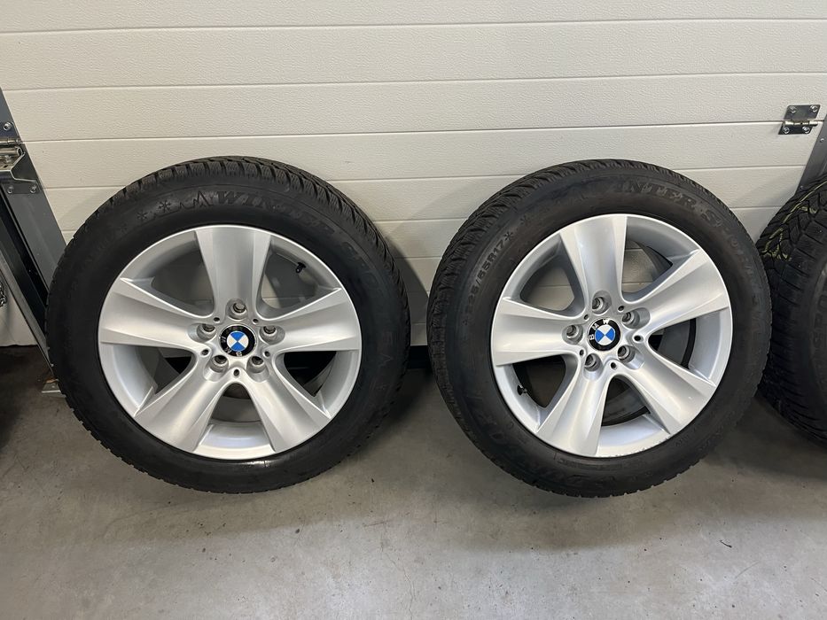 Felgi aluminiowe z oponami zimowymi 17 cali BMW 5