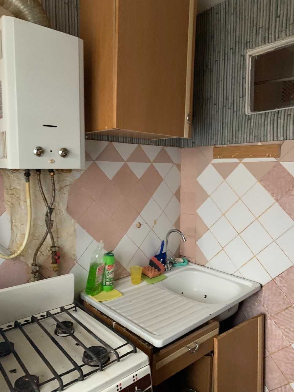 Здаю  трикімнатну квартиру в центрі міста