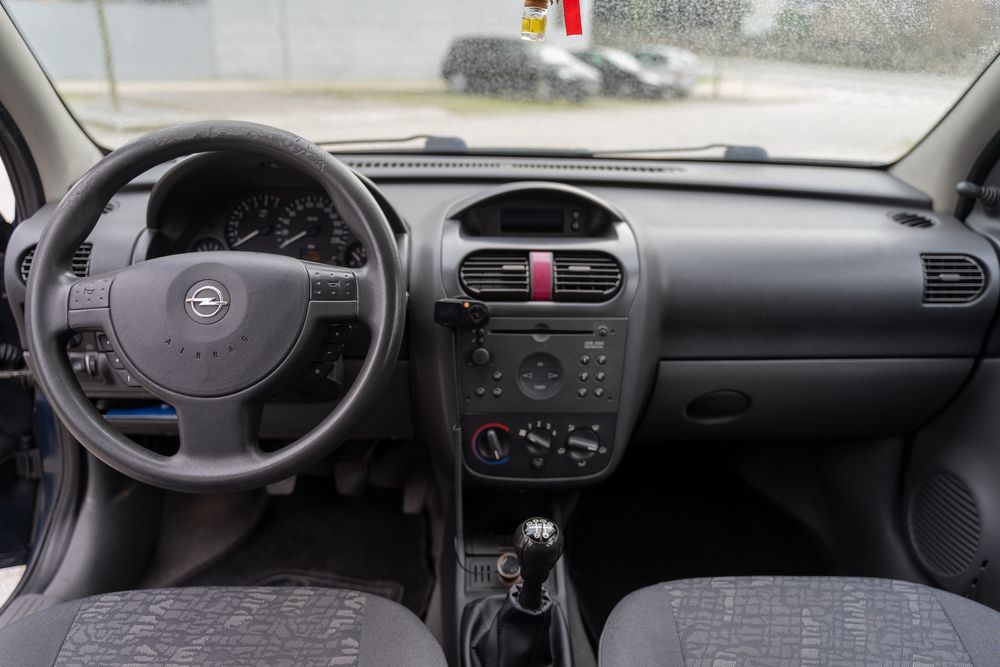 Opel Corsa C 1.2 Gasolina 2002