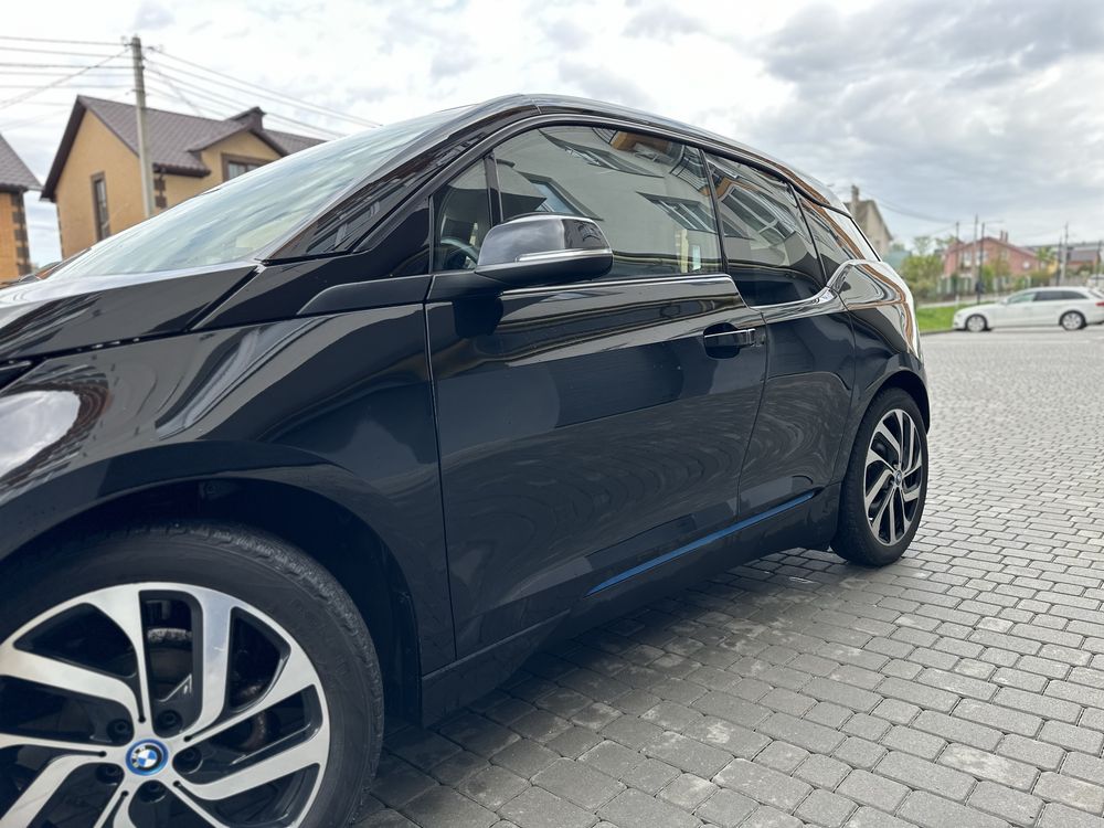 Bmw i3 33.2kw 2017рік макс запас 250км