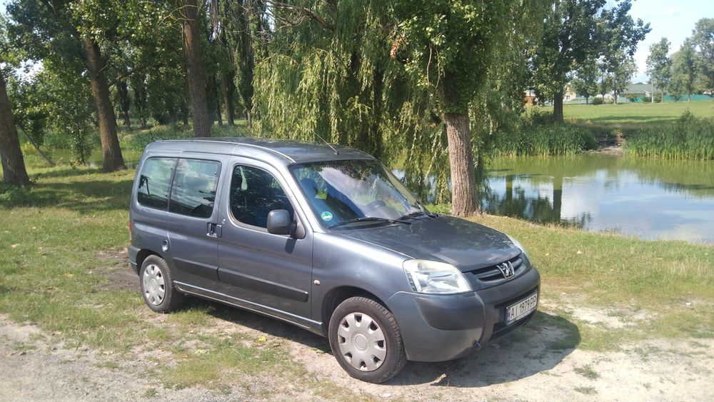 Продам Пежо Партнер