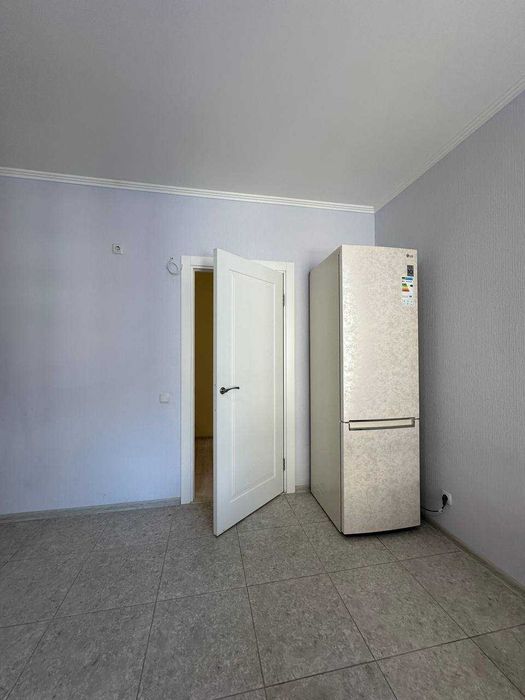 Продаж 2-кімнатної квартири в новому будинку в центрі міста