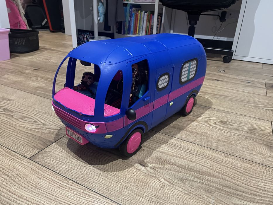 MGA L.O.L. Surprise Glamper Karawana OMG 4w1 elektrycznie niebieska