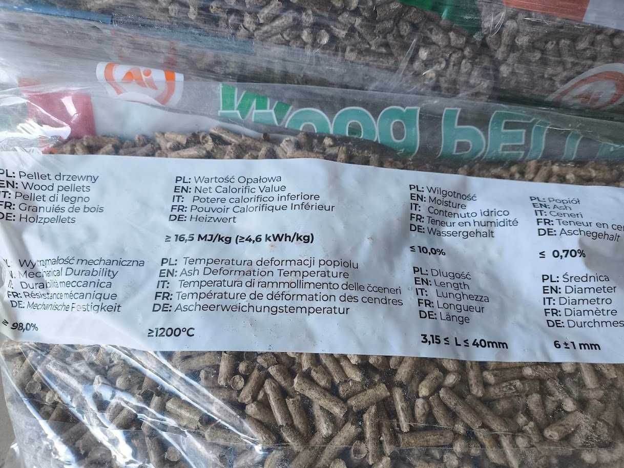 PELLET sosna -świerk   JAKOŚĆ ENPLUS A1