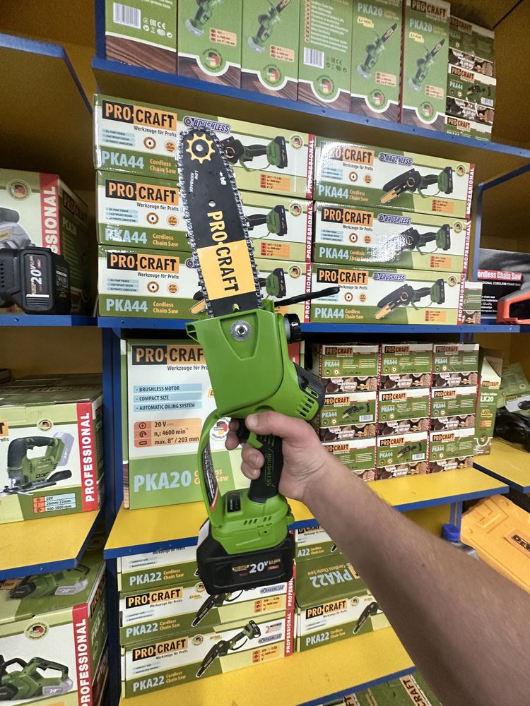 Цепная акумуляторная пила Procraft Pka 20