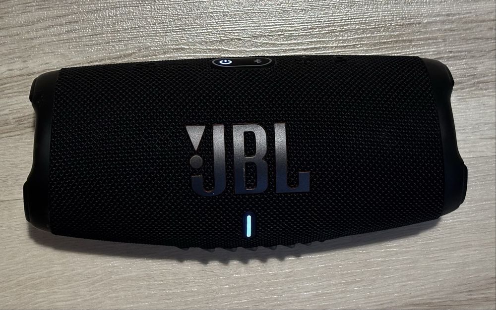 JBL Charge 5 – mocny bas, super cena!