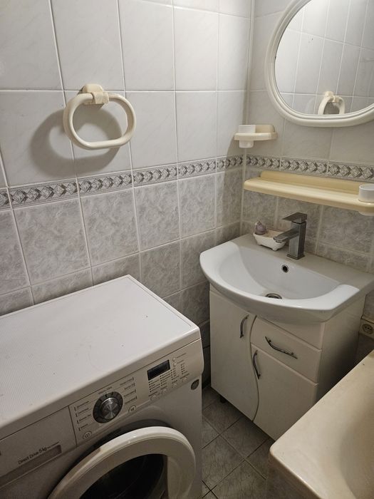 Сдаю  хорошую  1к  квартиру  рядом  с Дендропарком  , Агв