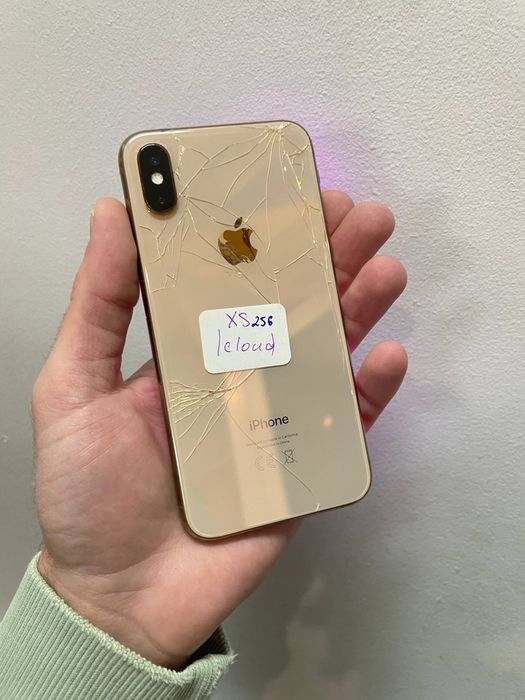 Телефон IPhone XS 256gb ICloud