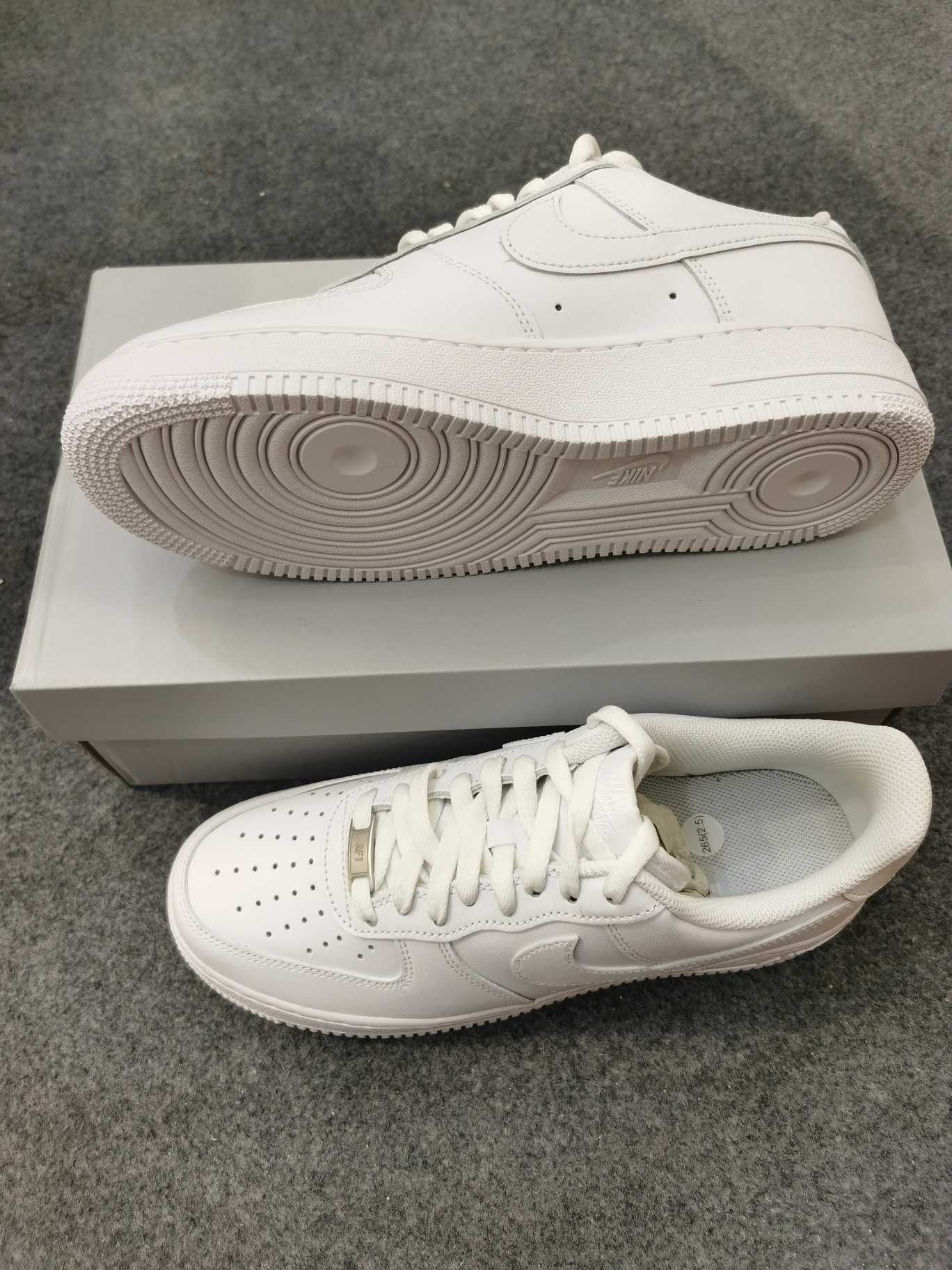 Nowe Nike Air Force 1 White Unisex R.43