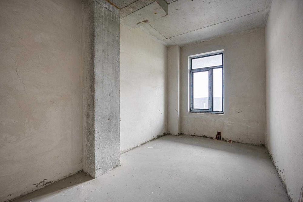 2-кімнатна квартира, 78,5 м², з балконом, можлива оплата криптовалютою